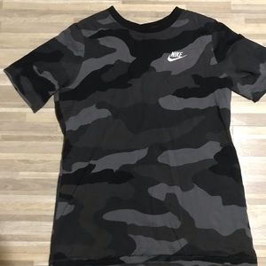 Boys t-shirt. NOT PART OF SALE! NEW LISTING